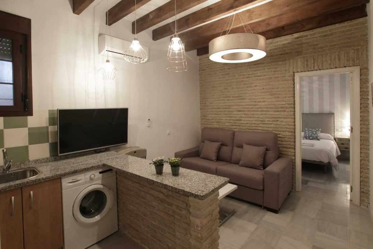 Alojamiento En Sevilla-Triana Ngoại thất bức ảnh
