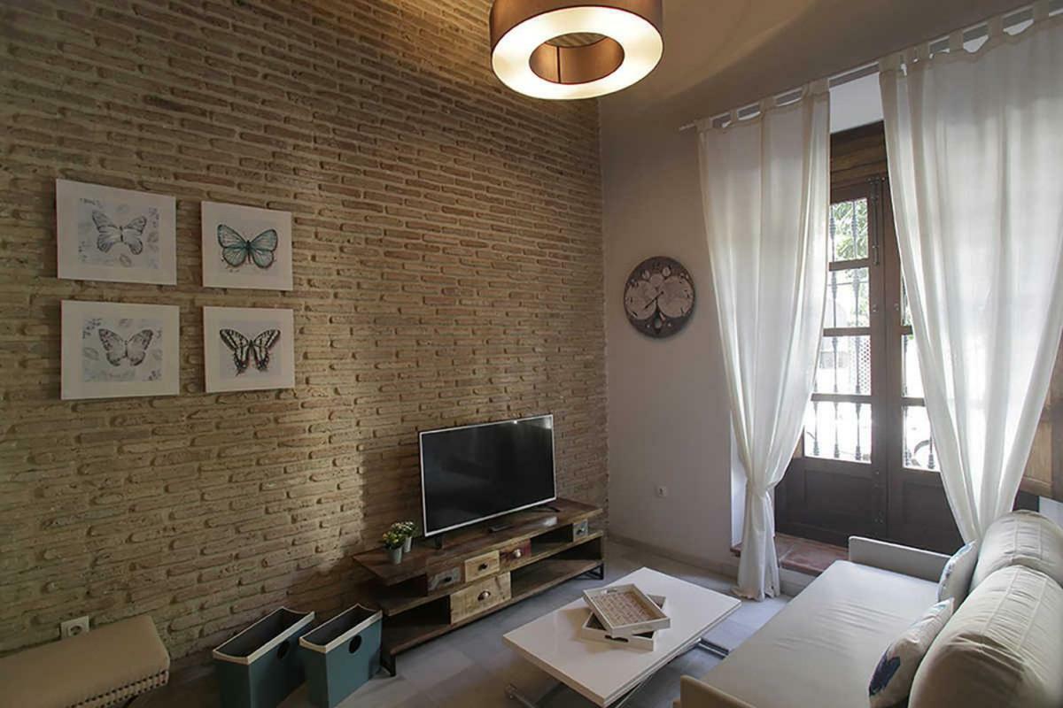 Alojamiento En Sevilla-Triana Ngoại thất bức ảnh