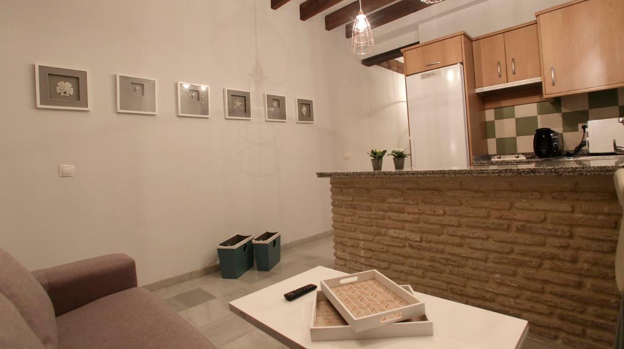 Alojamiento En Sevilla-Triana Ngoại thất bức ảnh